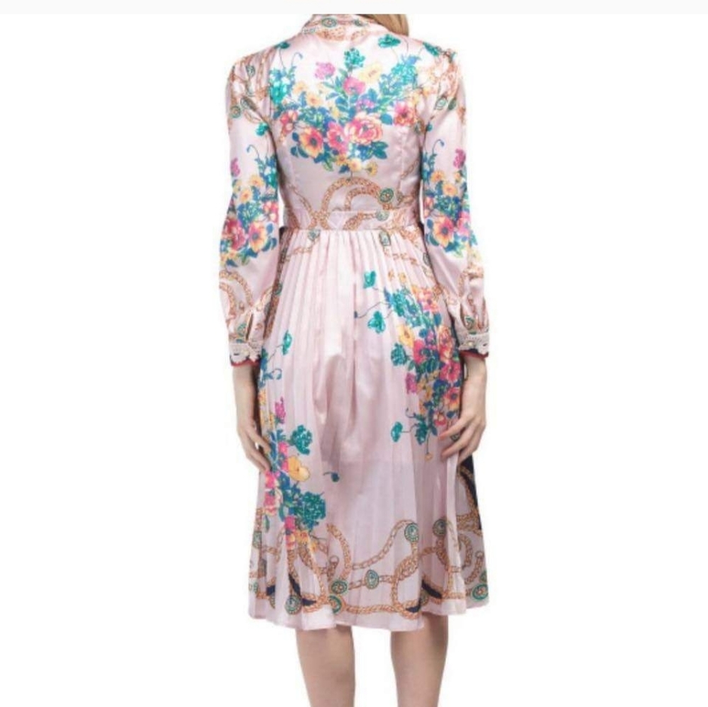 Dress - Picture 2 of 4